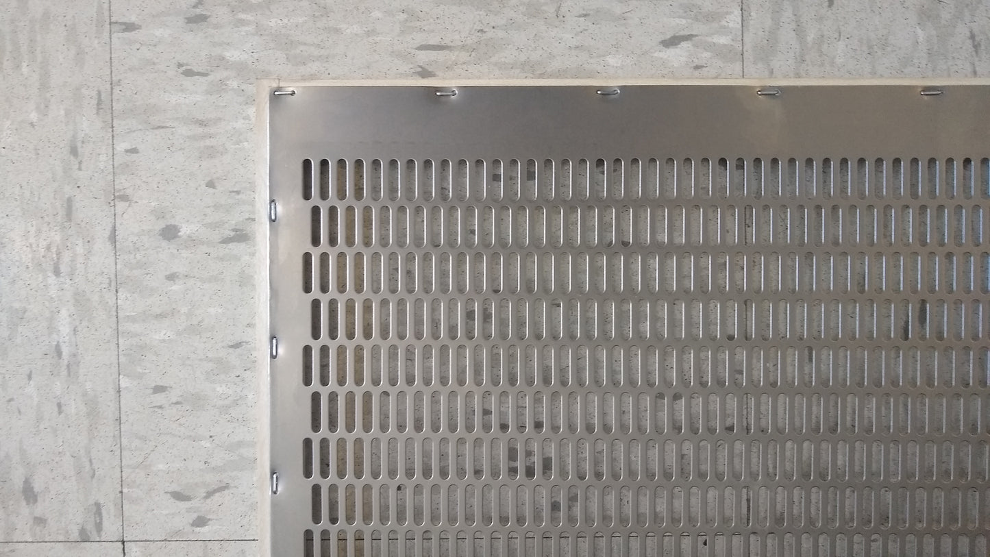 Clipper M2B & Eliminator screen - 24.5" x 22.25" with SLOTTED holes