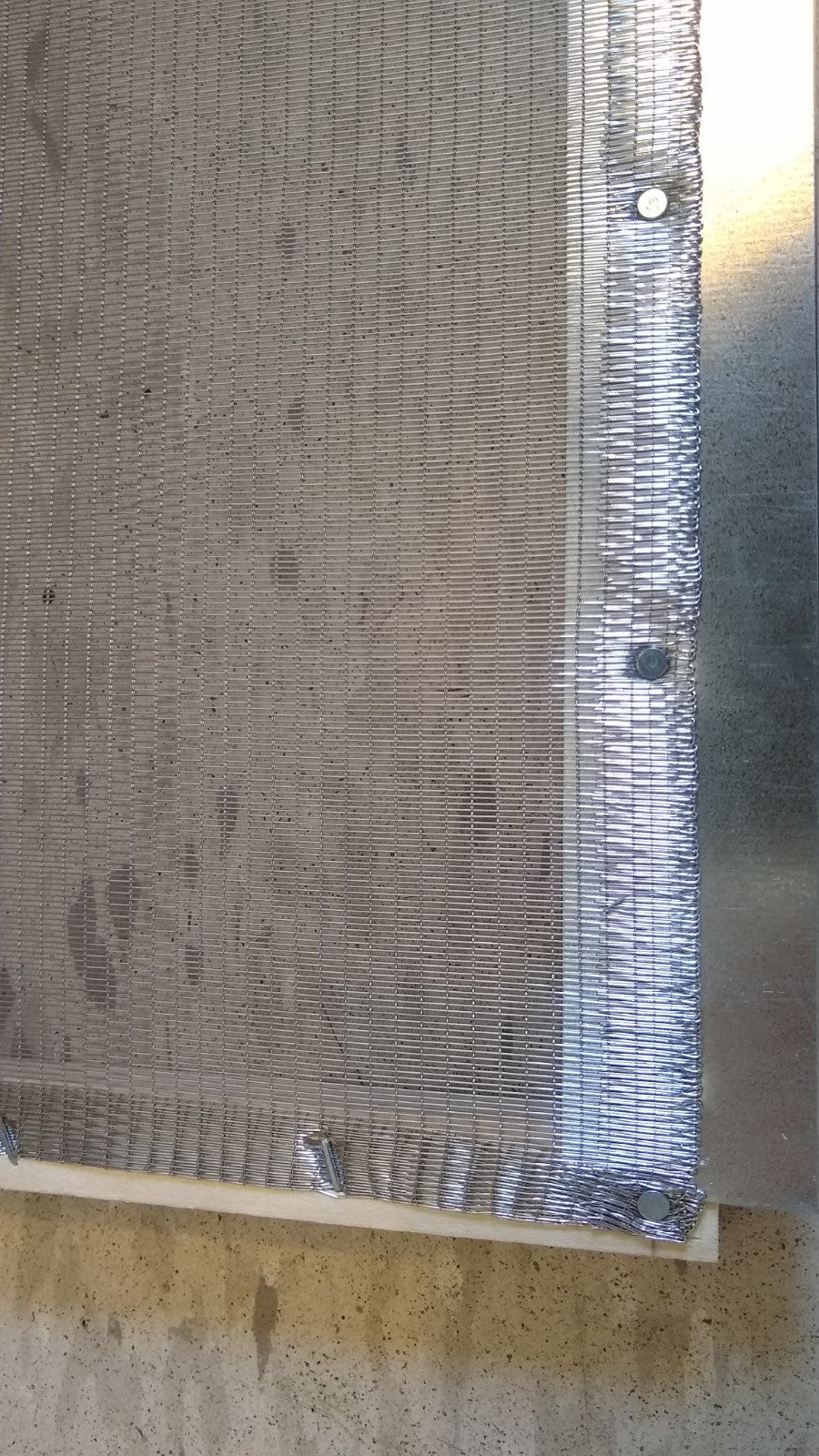 Clipper M2B & Eliminator screen - 24.5" x 22.25" with WIRE MESH