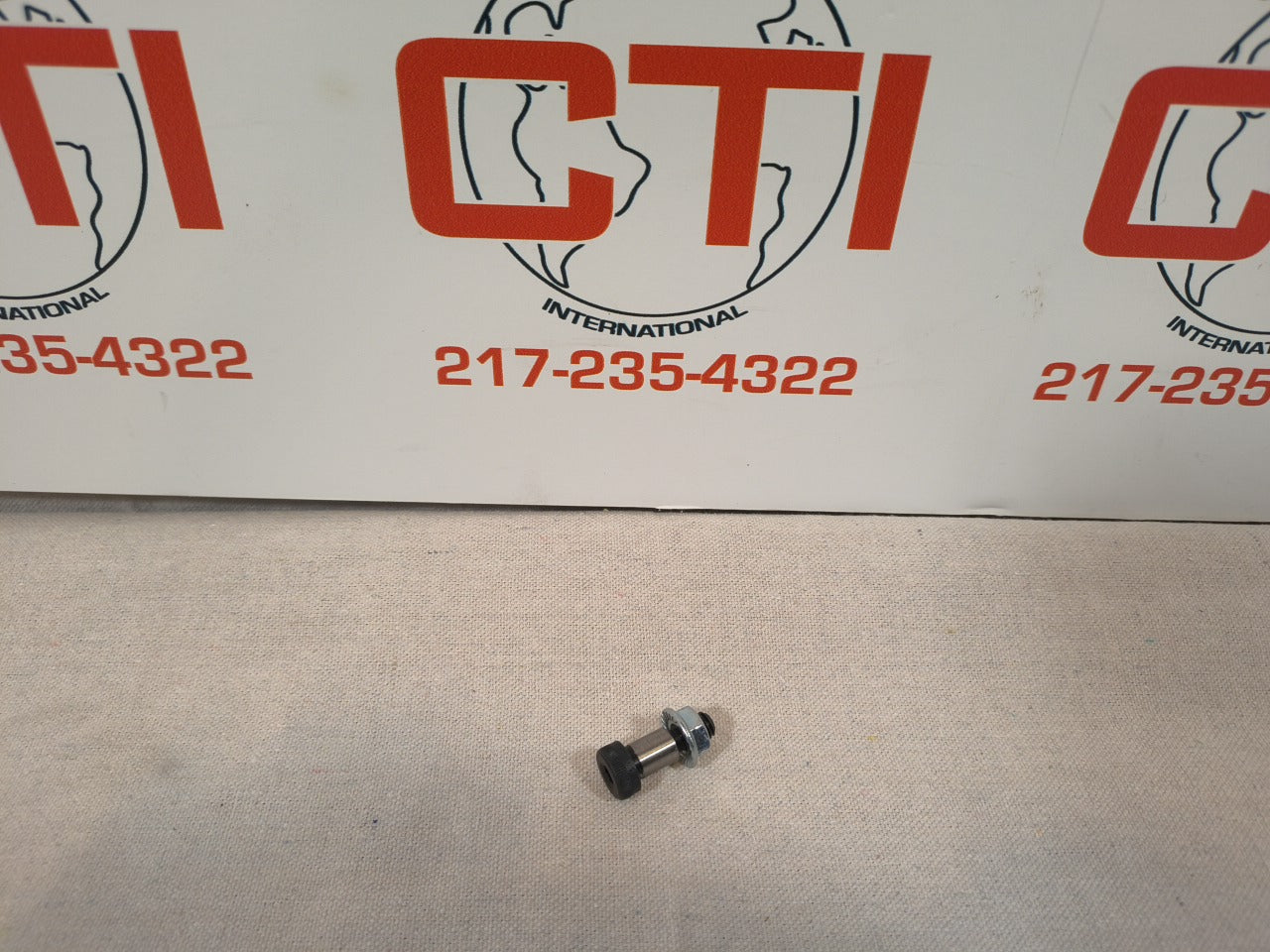 Brush Adjusting Shoulder Bolt for Eliminator & M-2B Cleaners